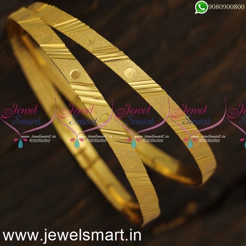 Gold kangan new on sale design