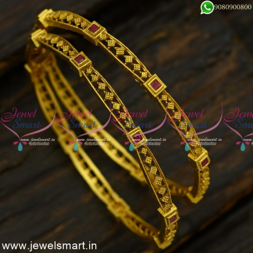 Latest fashion gold on sale bangles